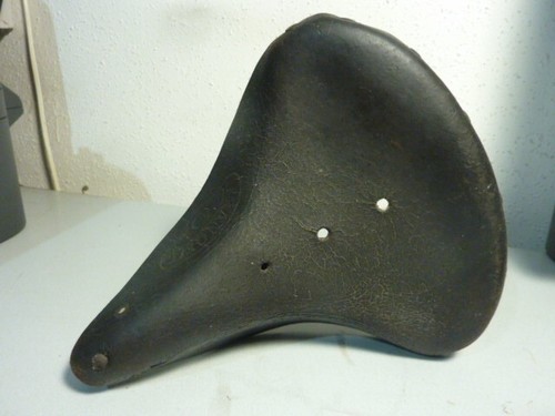 Ancienne selle vélo cuir