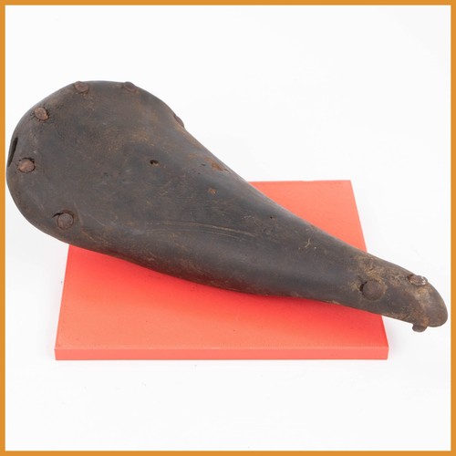 Ancienne selle cuir - selle, annÉes